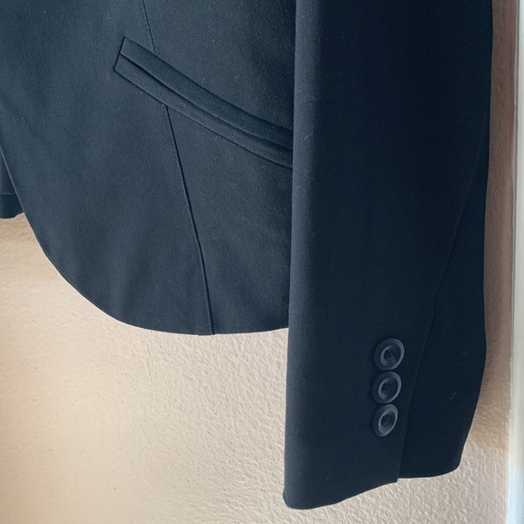 SHE SAID… Black Short Blazer Jacket - Picture 5 of 7